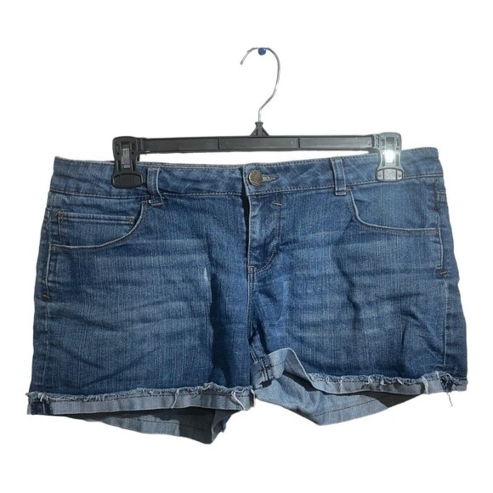 Celebrity Pink Womens The Honey Mid Rise Jean Shorts Medium Wash Size 13